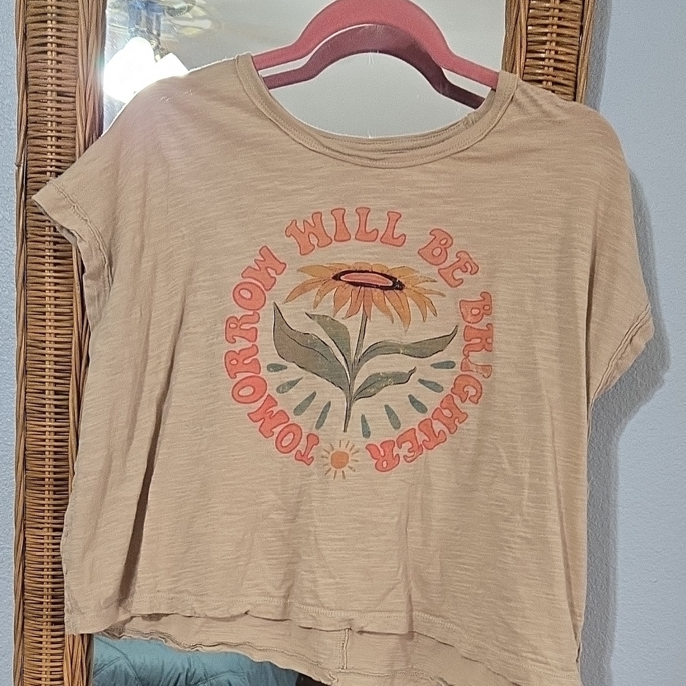 NATURAL LIFE Tan Orange Graphic Crop Tee